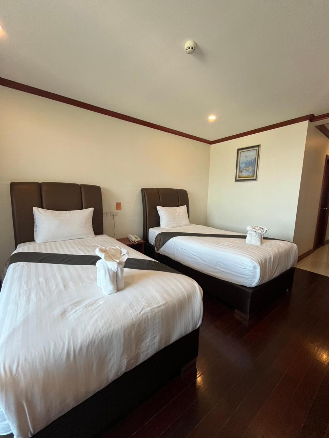 Nakhone Champa Hotel Pakse Exterior foto